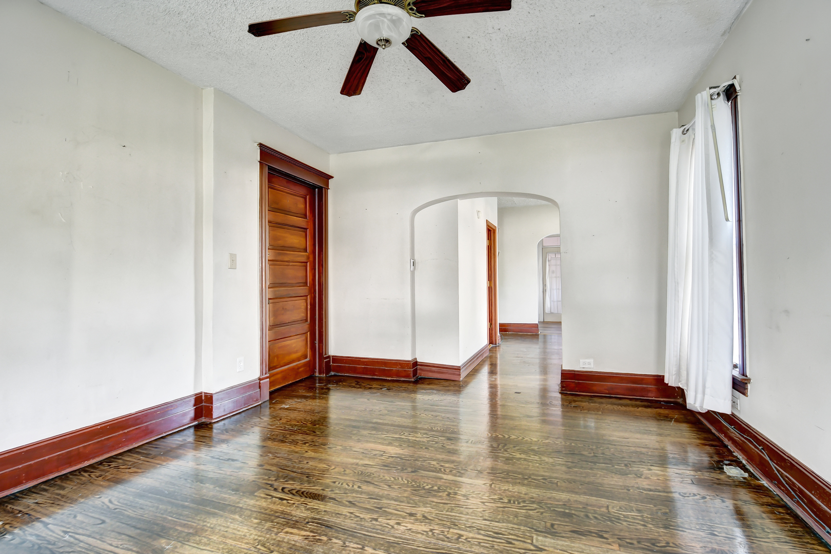 1904 High Street, Blue Island, IL 60406