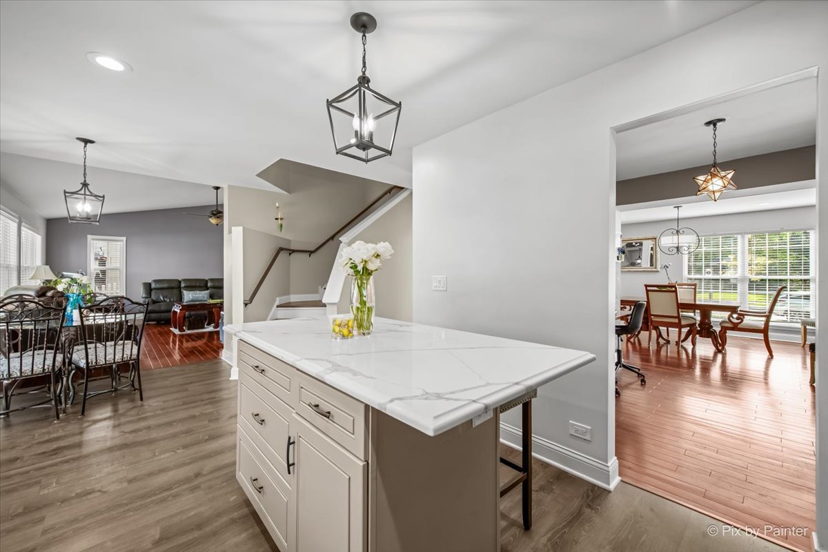 11820 Blue Bayou Drive, Huntley, IL 60142