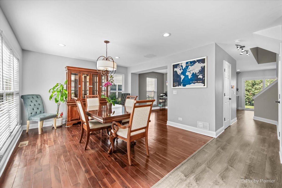 11820 Blue Bayou Drive, Huntley, IL 60142