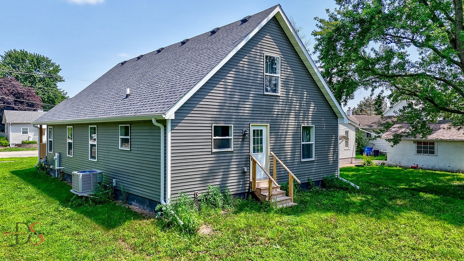 1845 LaSalle Street, Ottawa, IL 61350