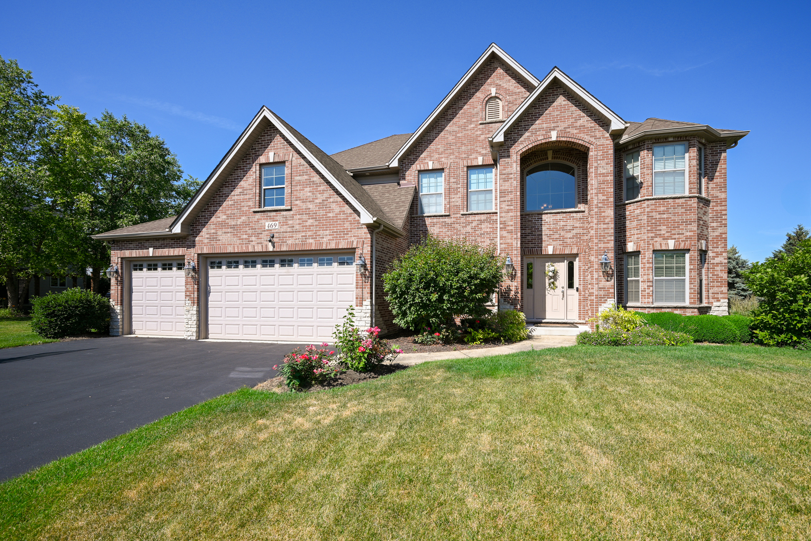 469 Bloomfield Circle, Oswego, IL 60543