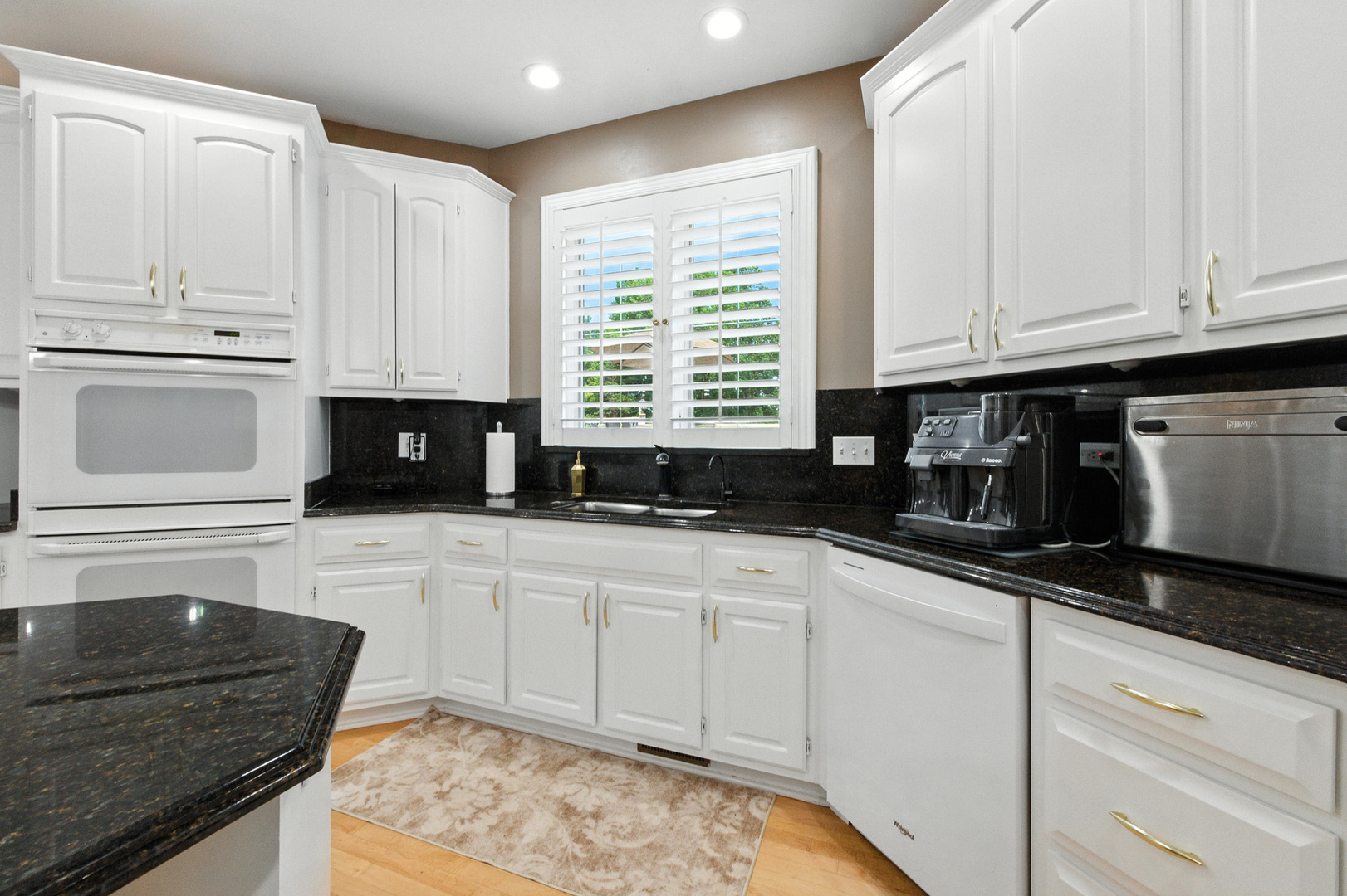 7n399 Homeward Glen Drive, St. Charles, IL 60175