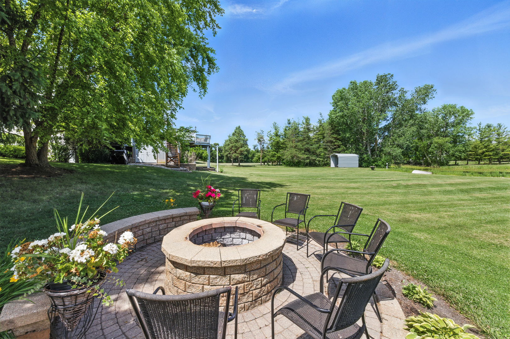 7n399 Homeward Glen Drive, St. Charles, IL 60175