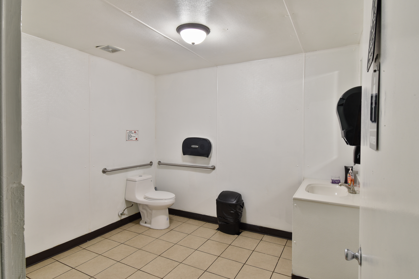 118 E Main Street, Dwight, IL 60420