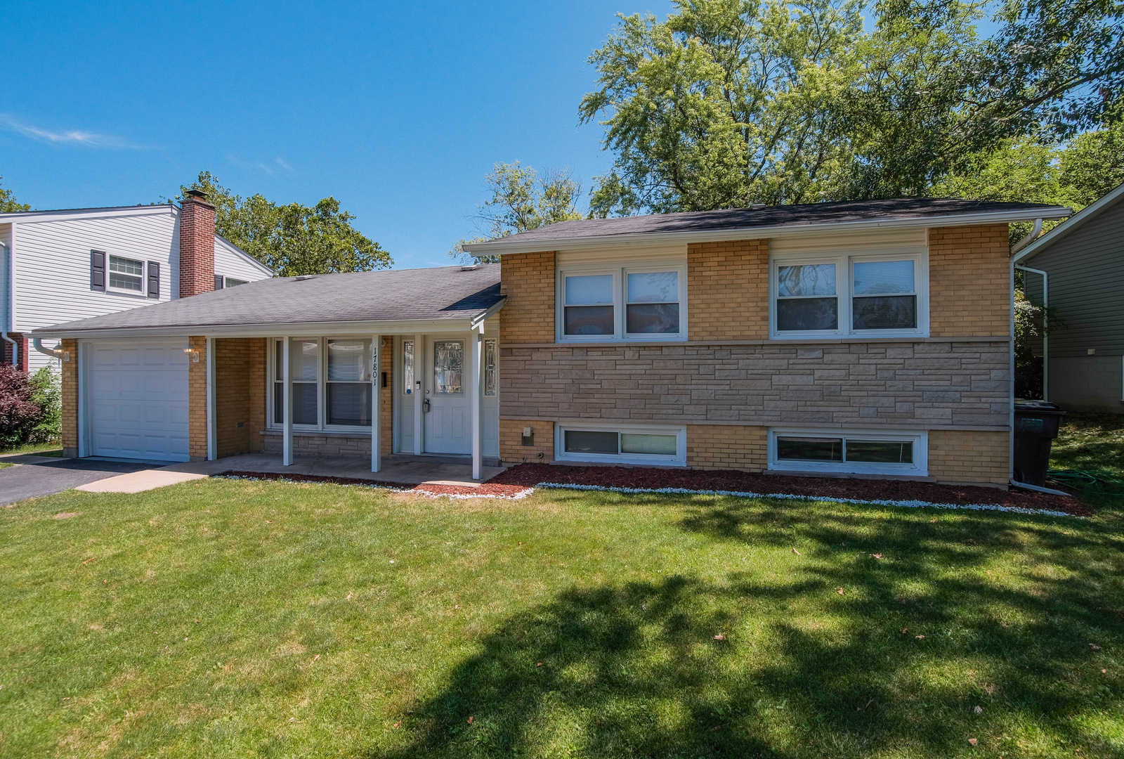 17801 DOGWOOD Lane, Hazel Crest, IL 60429