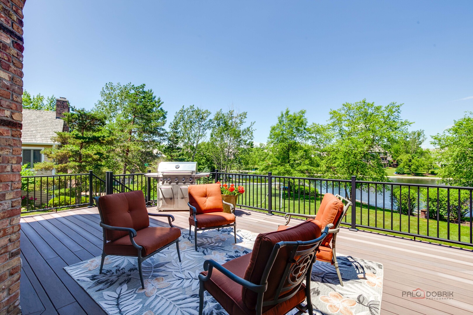 14590 S Somerset Circle, Green Oaks, IL 60048