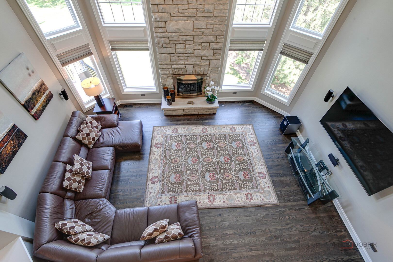 14590 S Somerset Circle, Green Oaks, IL 60048
