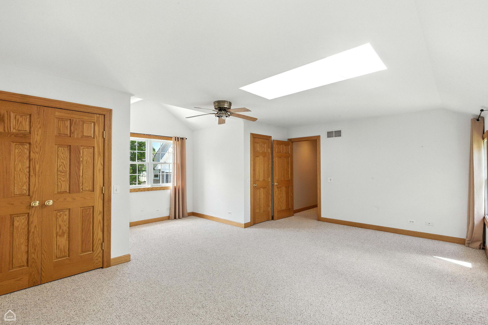 4829 LINSCOTT Avenue, Downers Grove, IL 60515