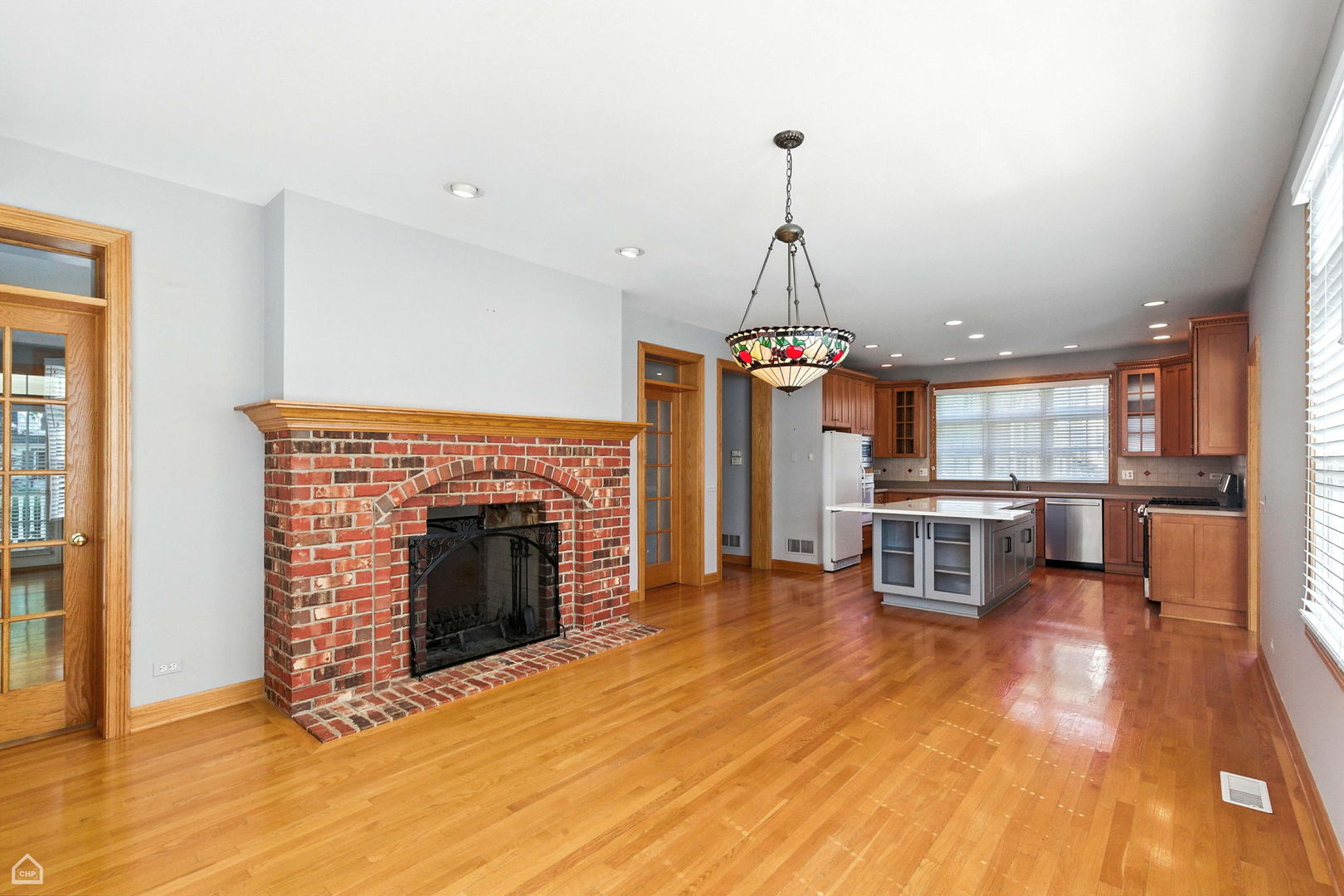 4829 LINSCOTT Avenue, Downers Grove, IL 60515