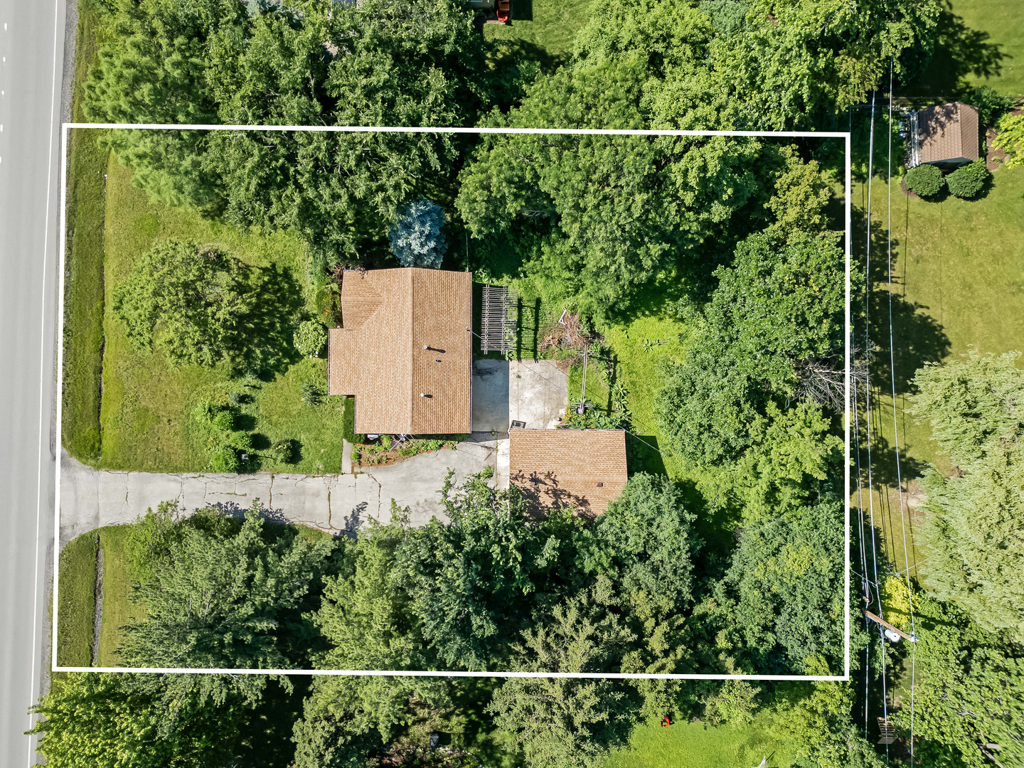 5736 Willow Springs Road, La Grange Highlands, IL 60525