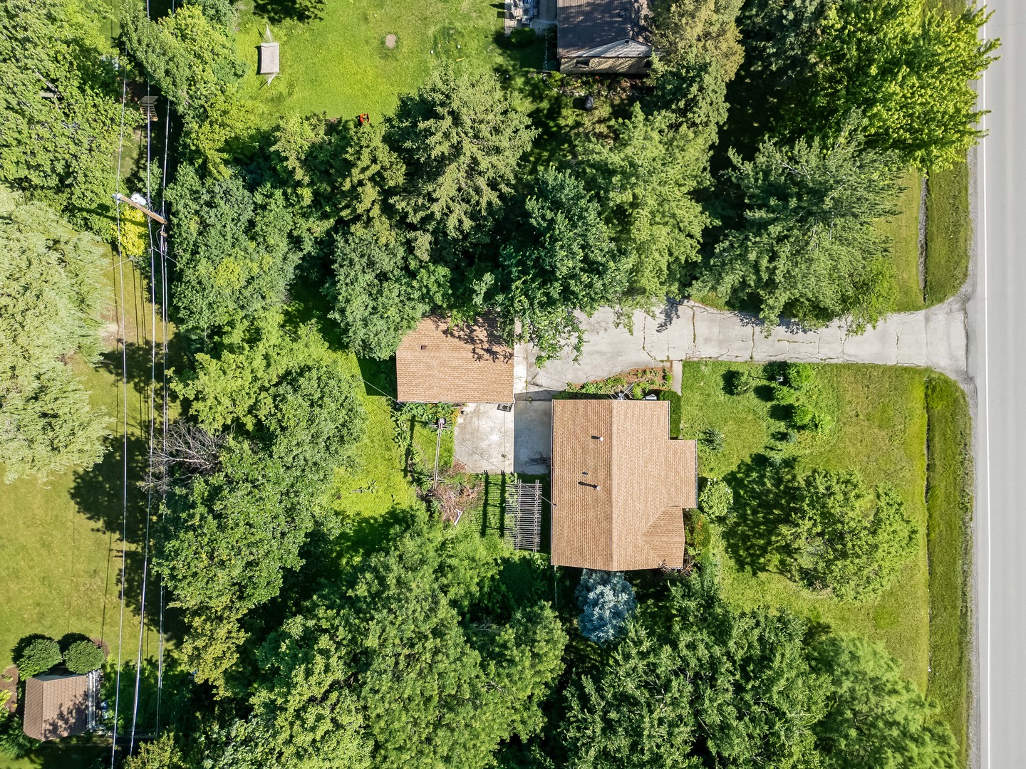 5736 Willow Springs Road, La Grange Highlands, IL 60525