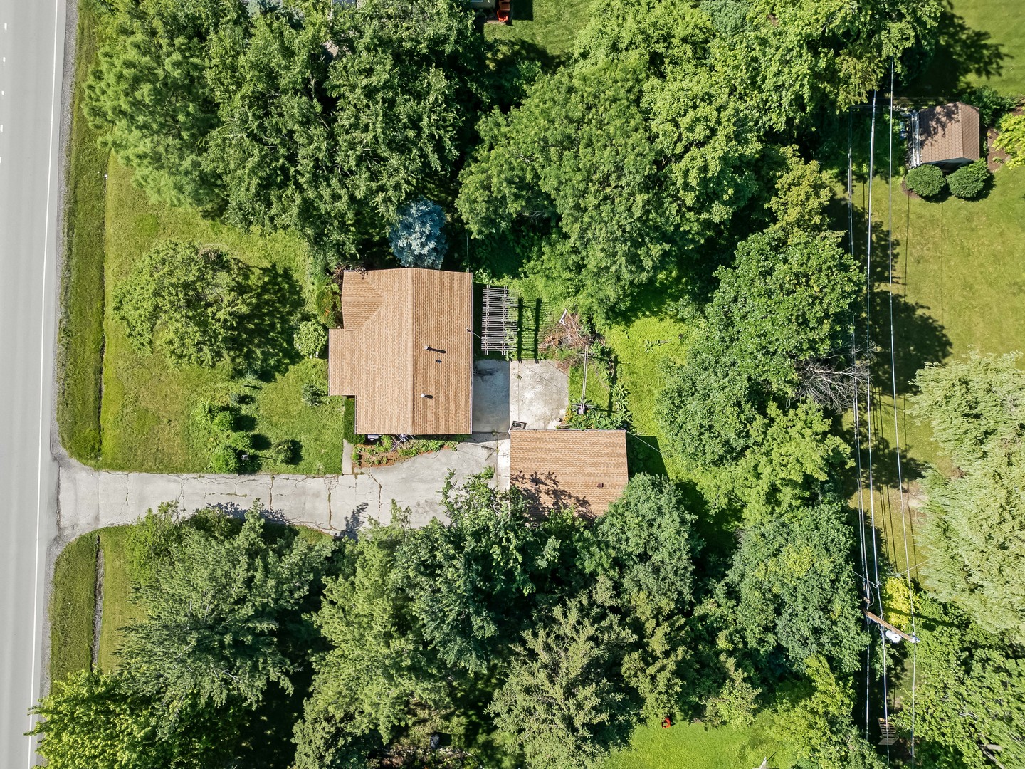 5736 Willow Springs Road, La Grange Highlands, IL 60525