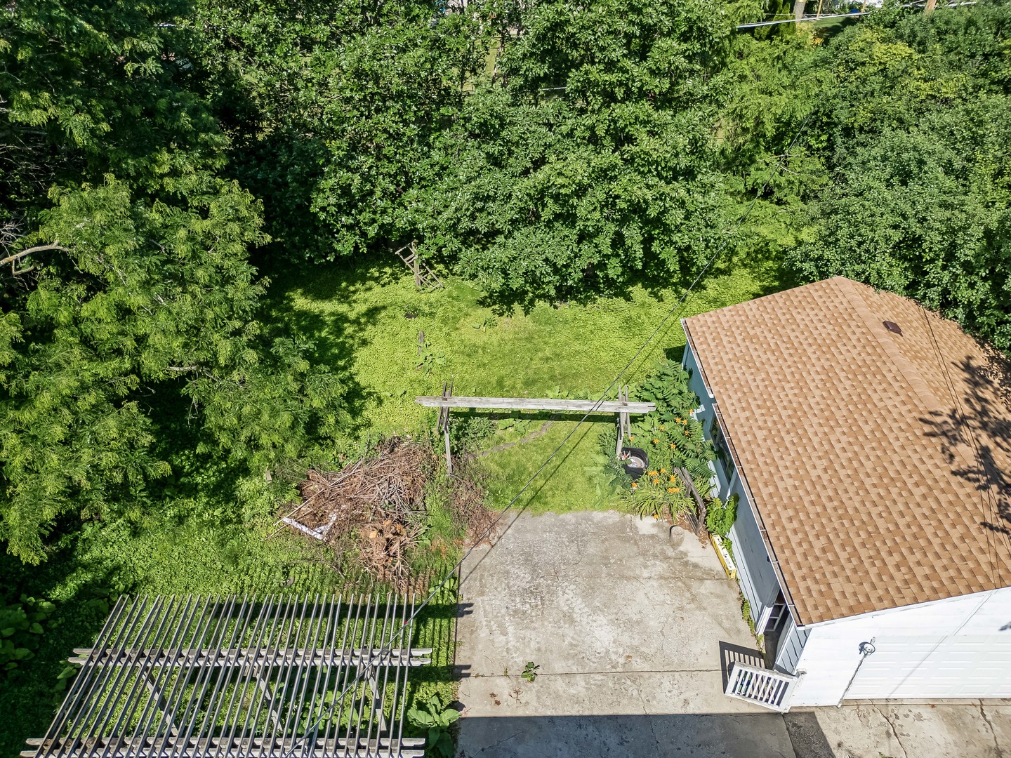 5736 Willow Springs Road, La Grange Highlands, IL 60525