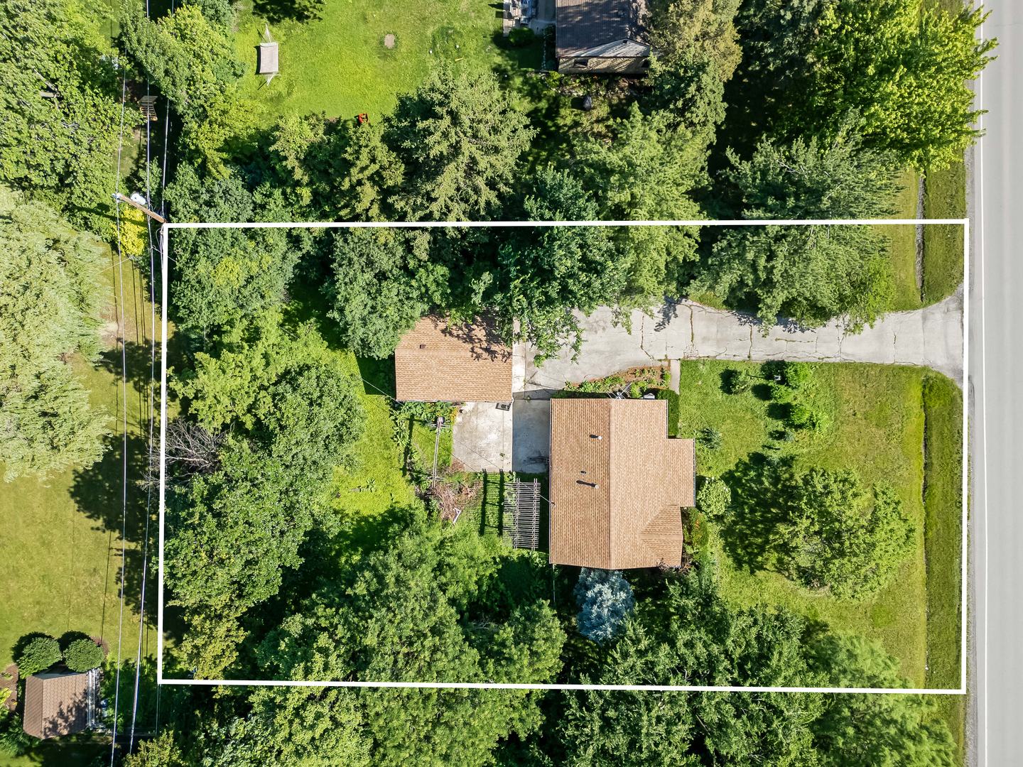 5736 Willow Springs Road, La Grange Highlands, IL 60525