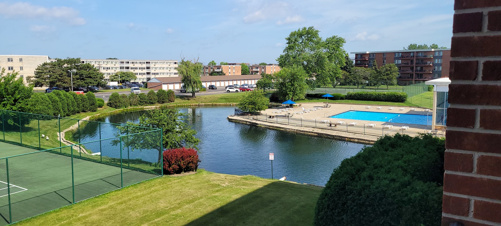 16 E Old Willow Road #320S, Prospect Heights, IL 60070