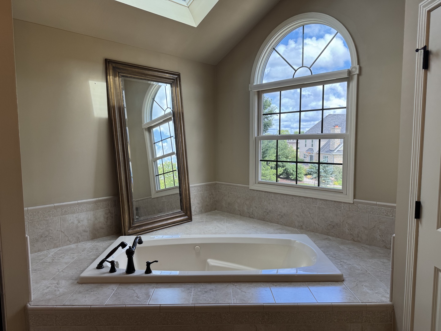 4213 Steam Mill Court, Oswego, IL 60543