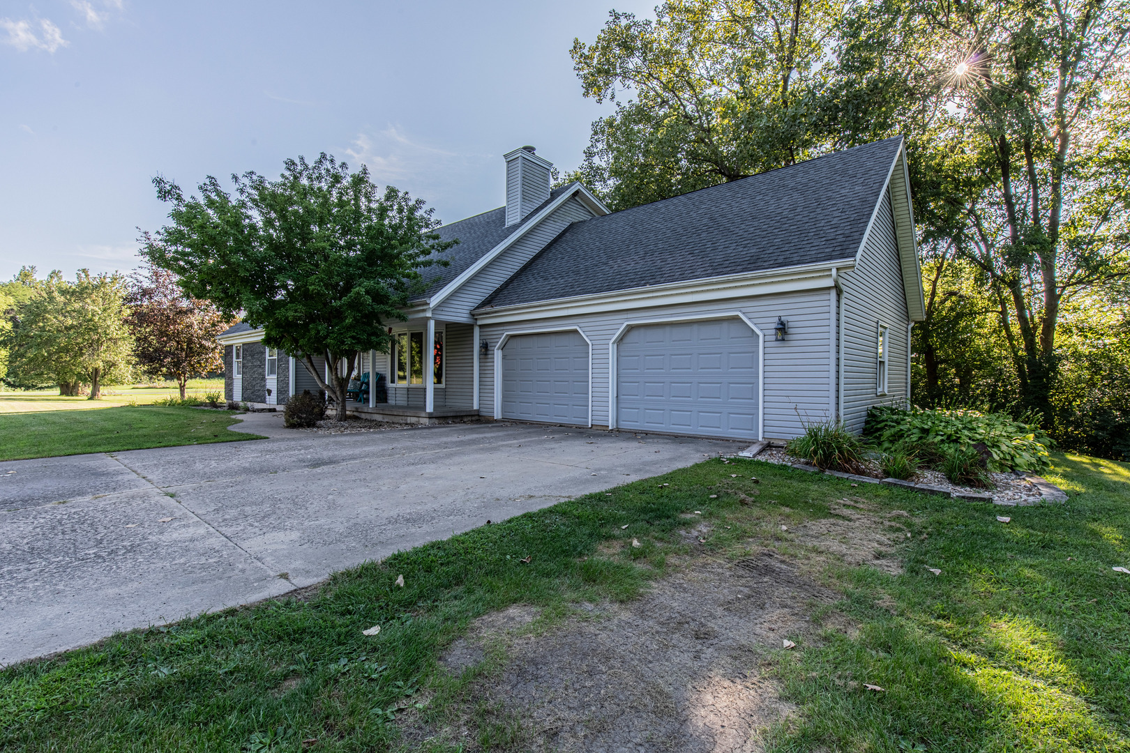 14389 Lovers Lane Road, Princeton, IL 61356