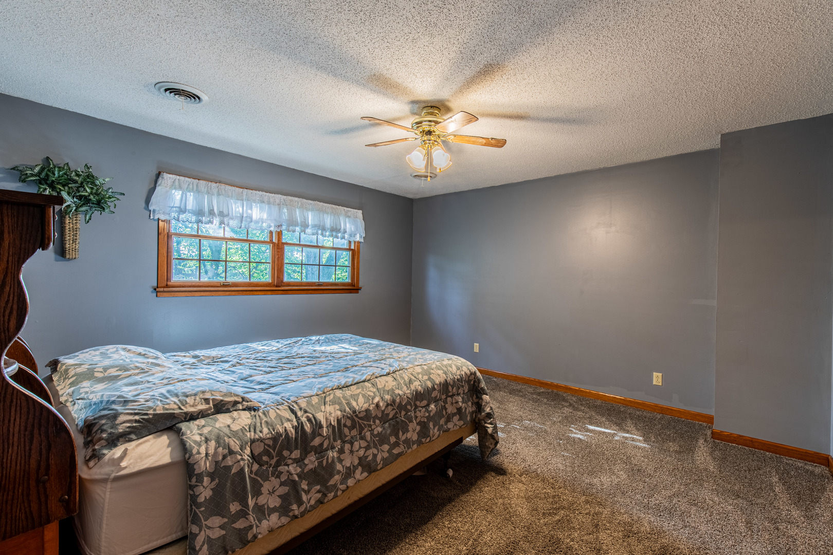14389 Lovers Lane Road, Princeton, IL 61356
