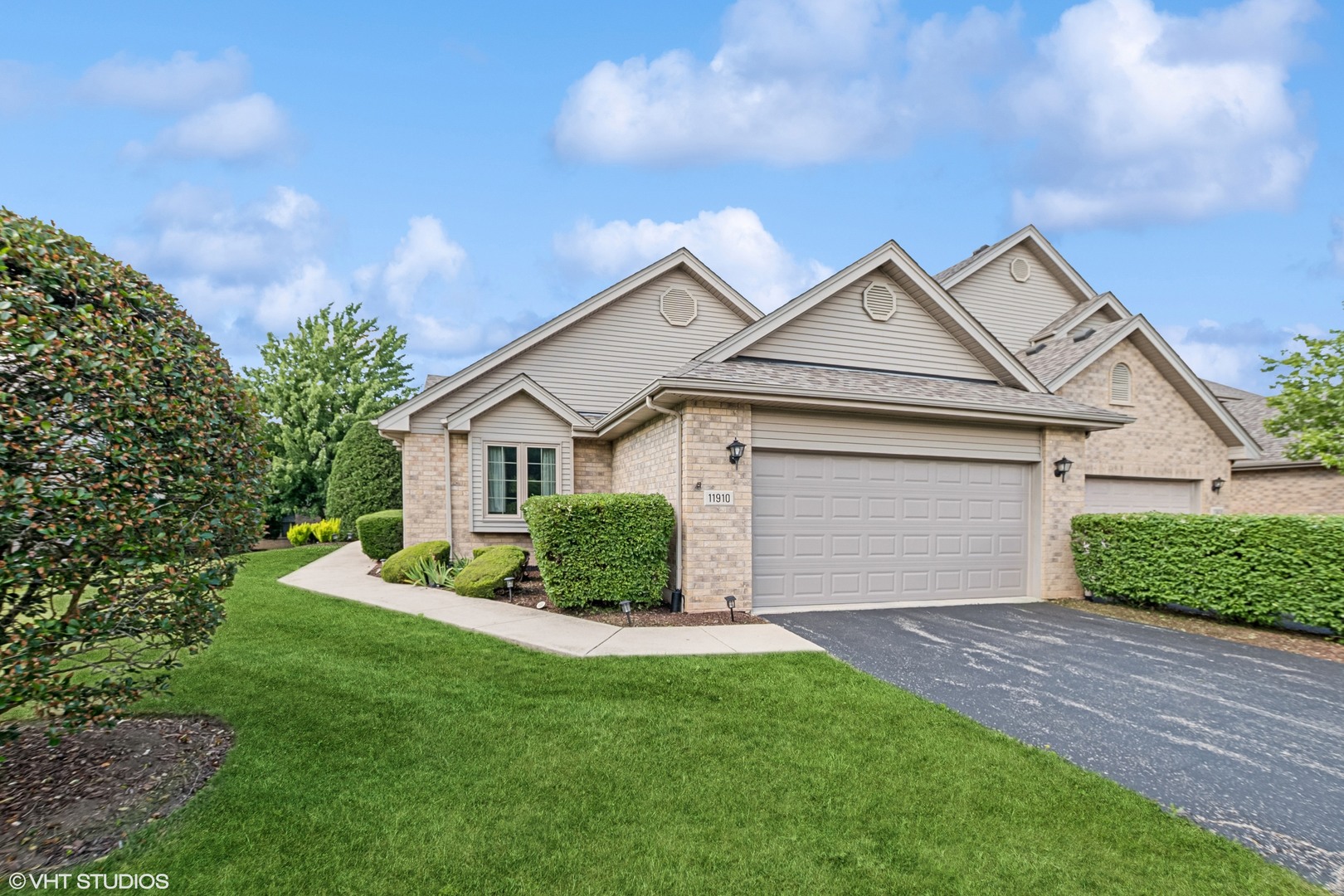 11910 Somerset Road, Orland Park, IL 60467