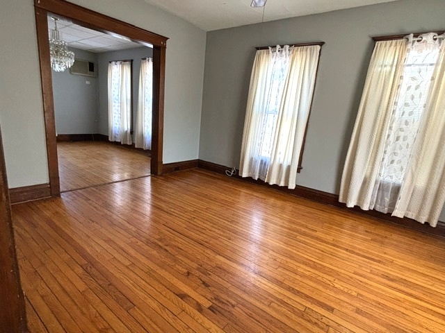 707 Mcdonough Street, Joliet, IL 60436