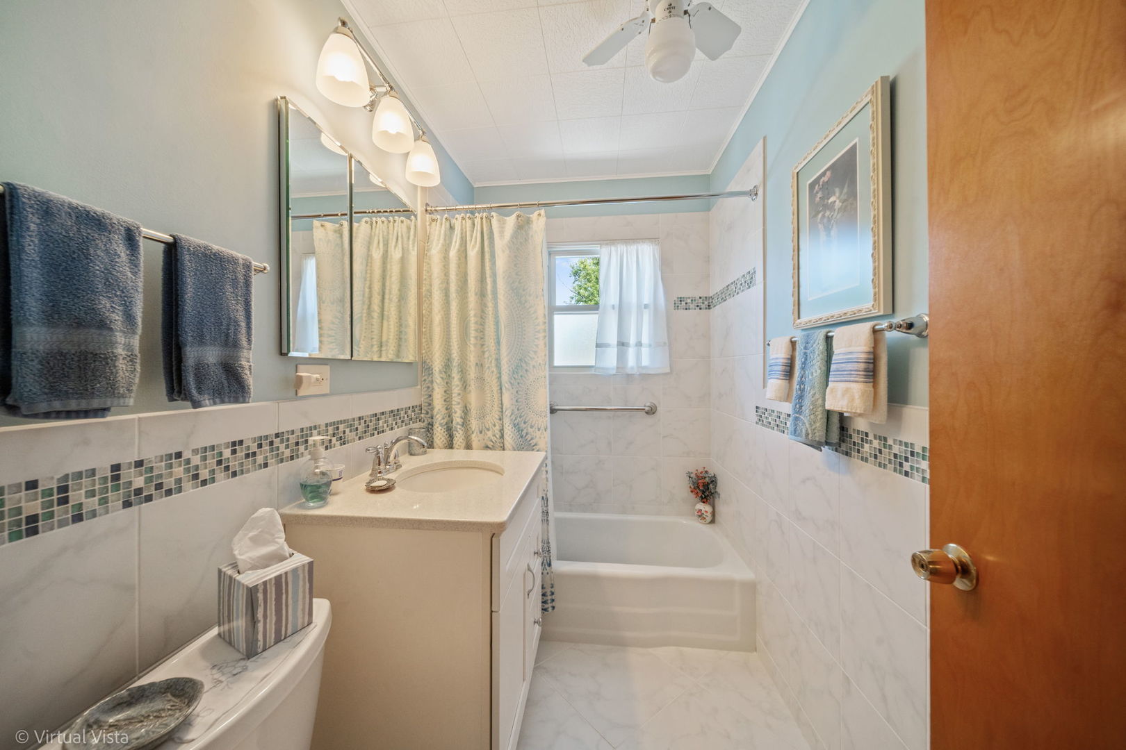 252 W Ethel Avenue, Lombard, IL 60148