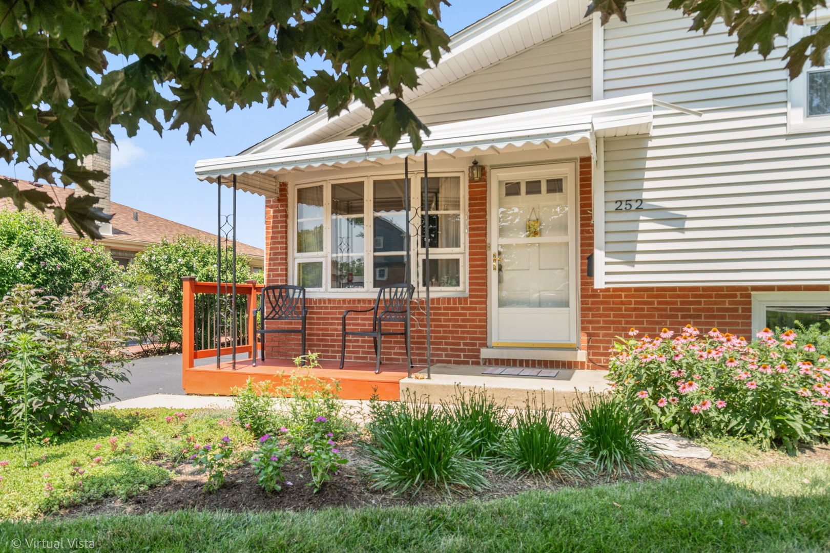 252 W Ethel Avenue, Lombard, IL 60148
