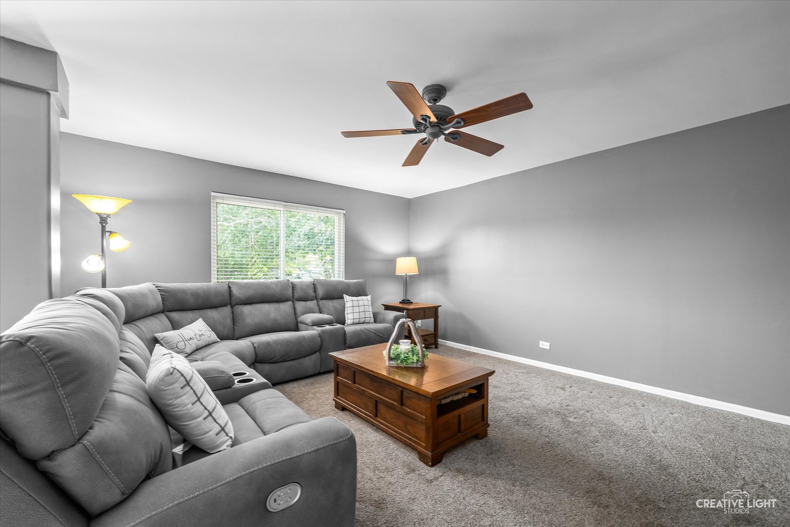 1918 CONGROVE Drive, Aurora, IL 60504