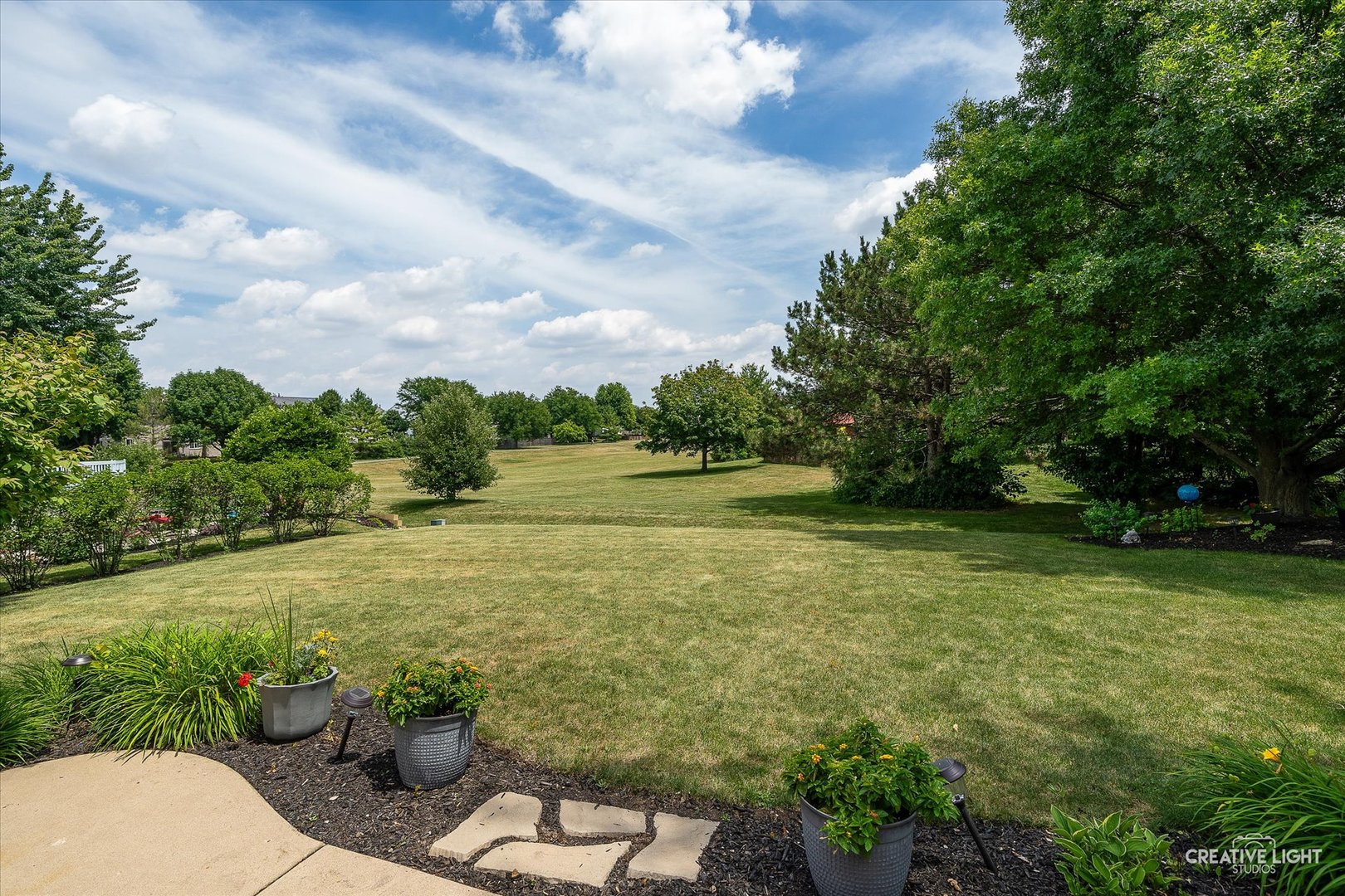 1918 CONGROVE Drive, Aurora, IL 60504