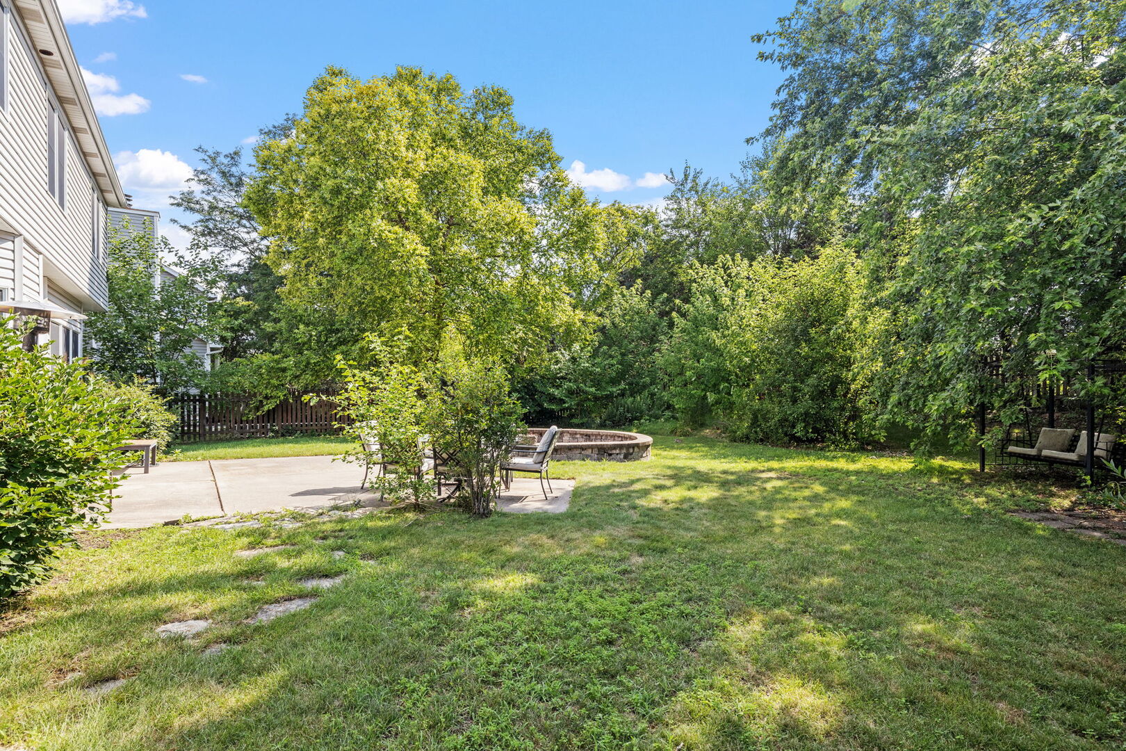 5083 PRAIRIE SAGE Lane, Naperville, IL 60564