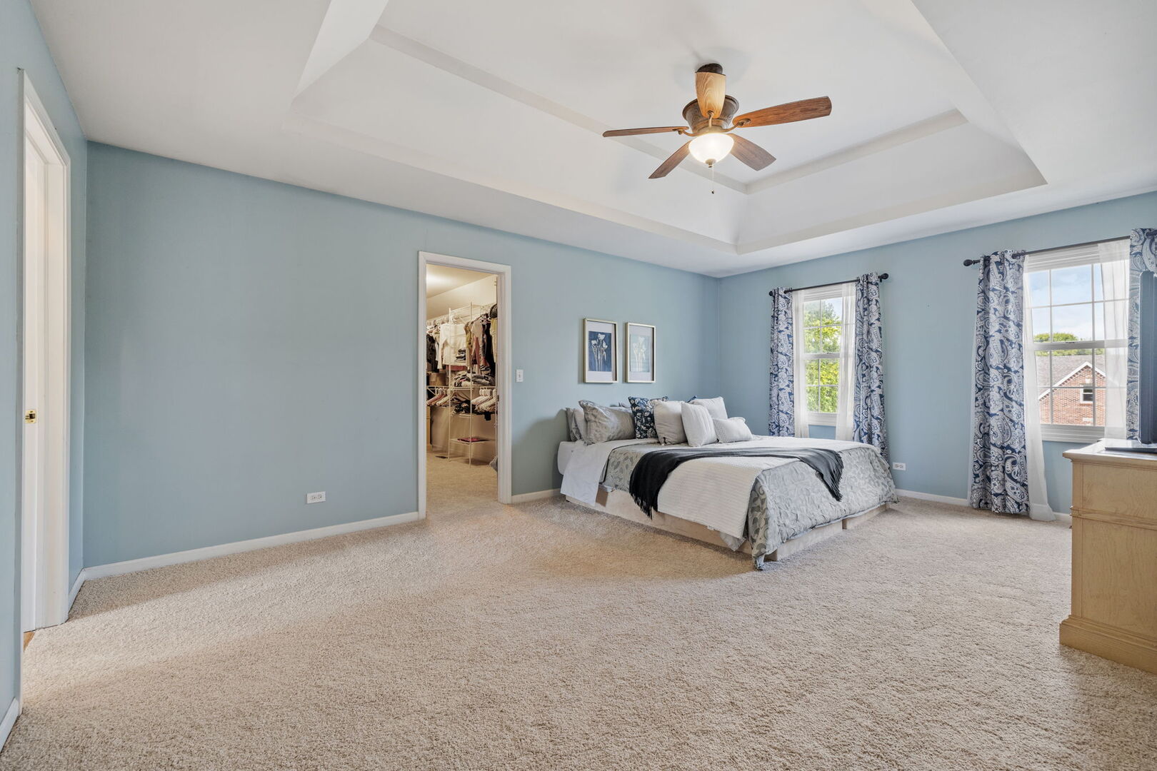 5083 PRAIRIE SAGE Lane, Naperville, IL 60564