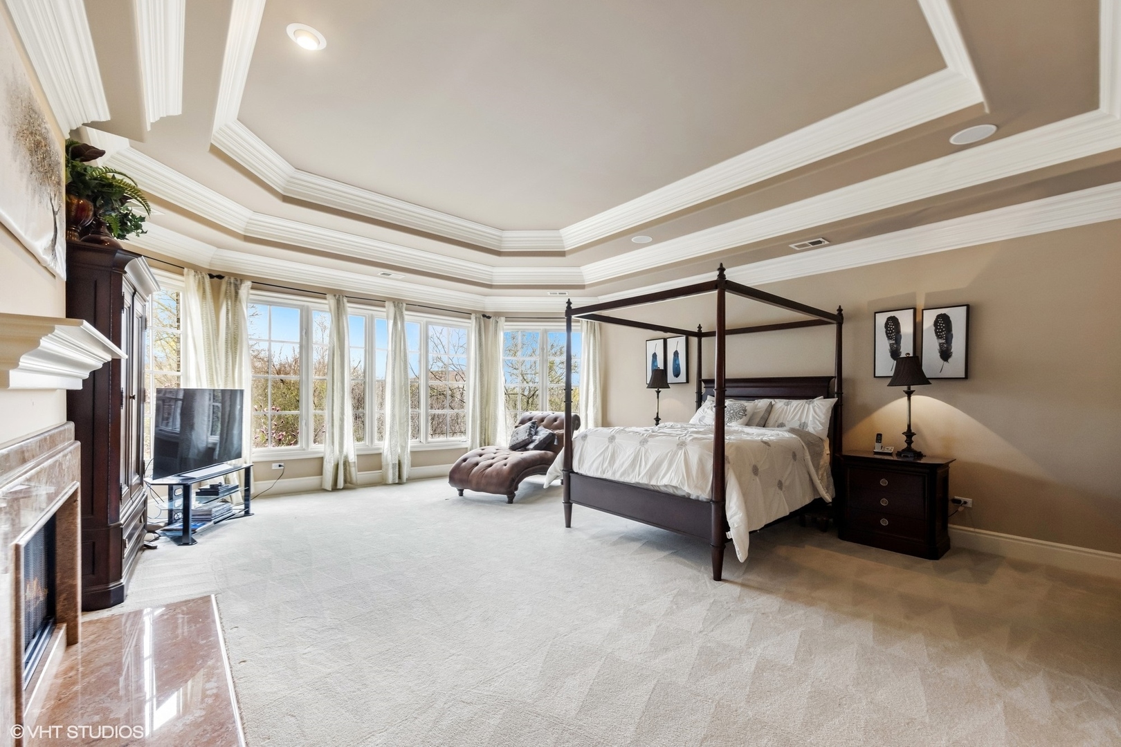 15W280 PLAINFIELD Road, Burr Ridge, IL 60527