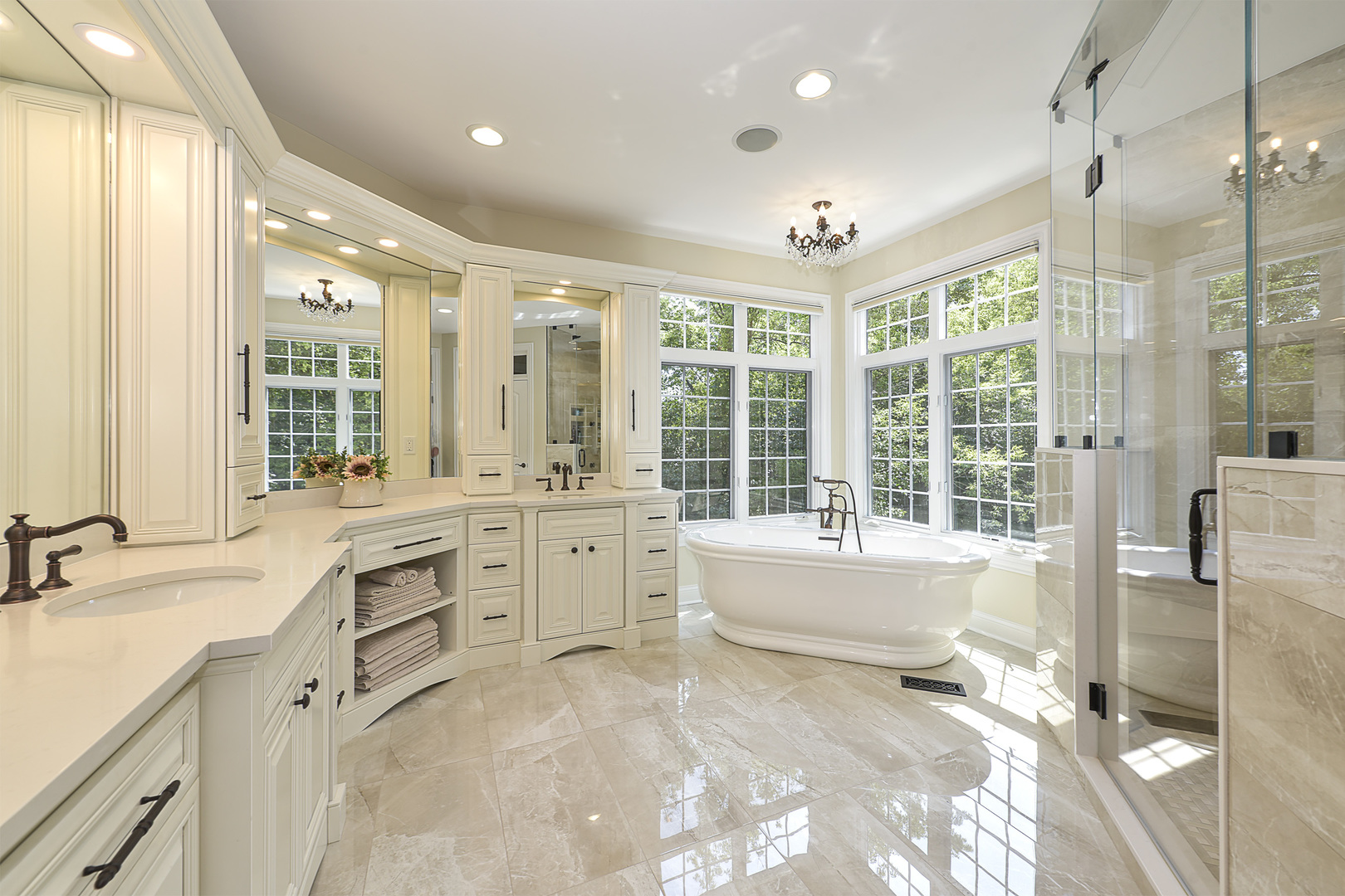 26285 W Roberts Lane, Barrington, IL 60010