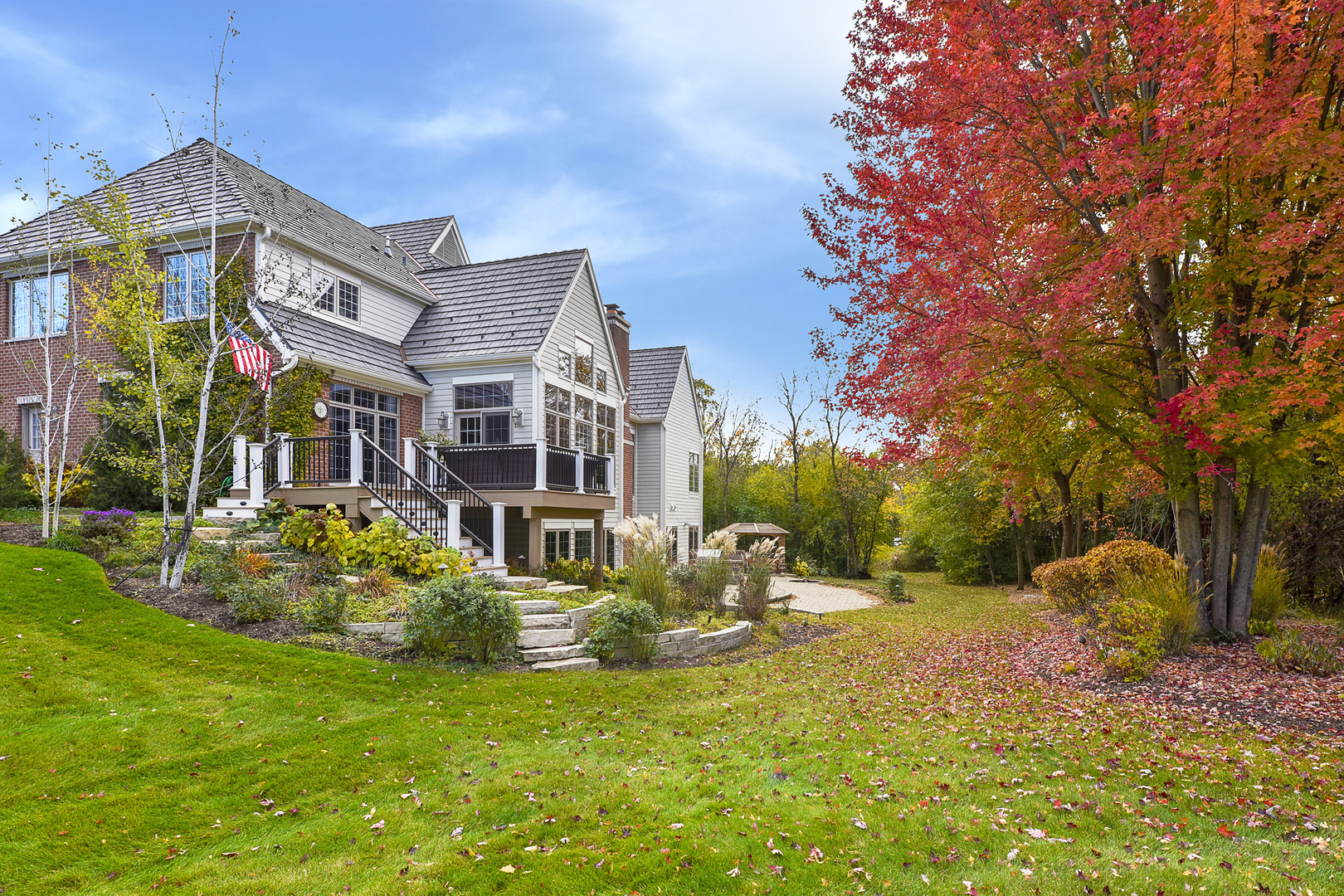 26285 W Roberts Lane, Barrington, IL 60010