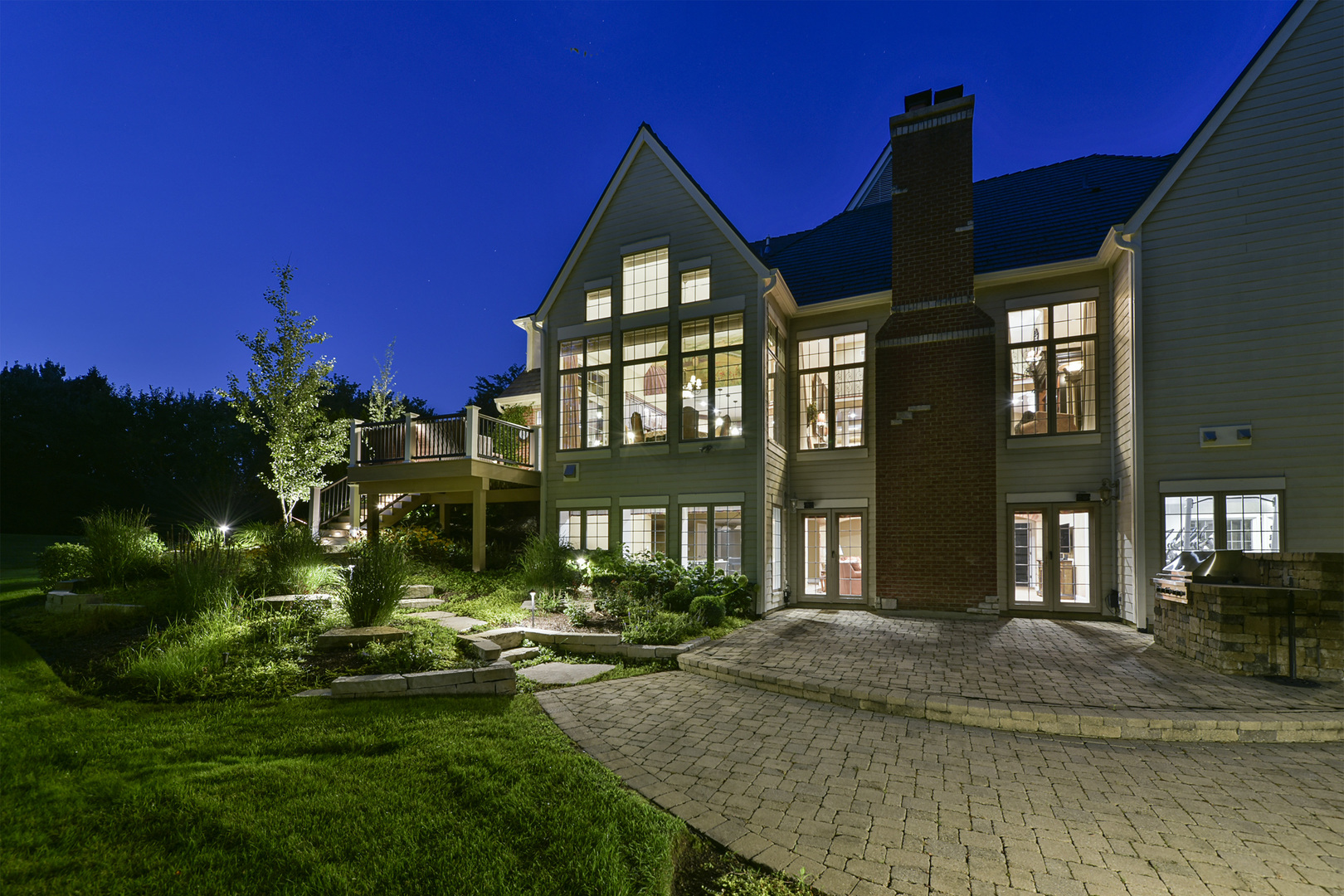 26285 W Roberts Lane, Barrington, IL 60010