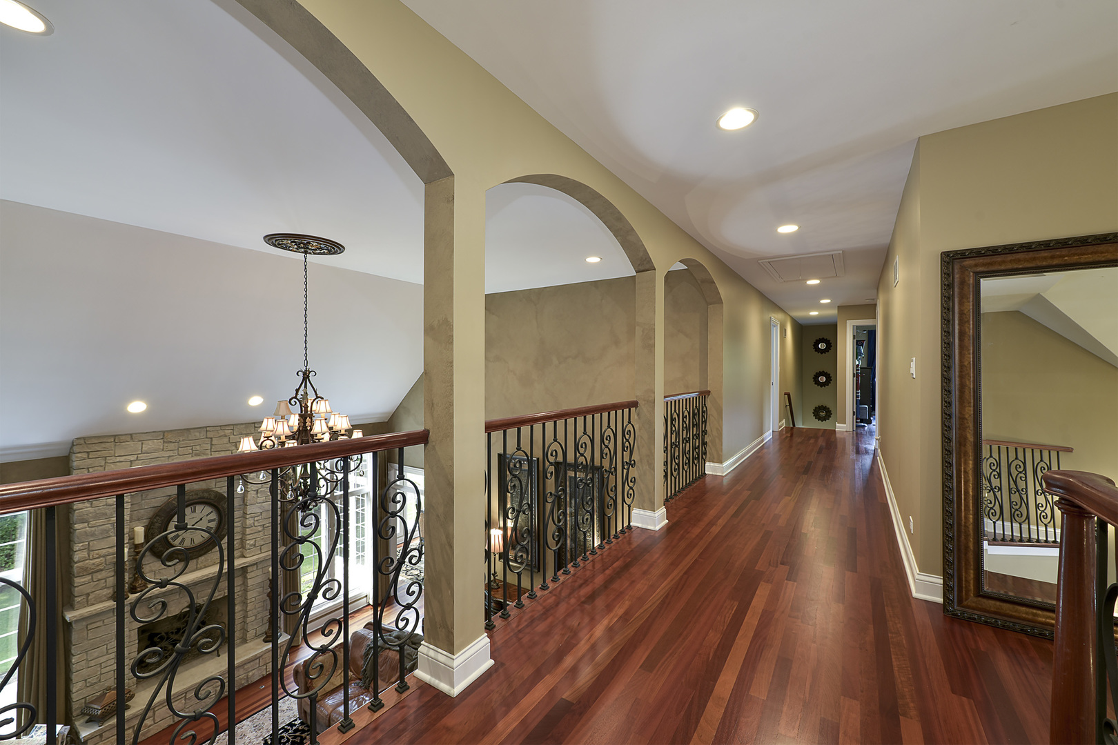 26285 W Roberts Lane, Barrington, IL 60010