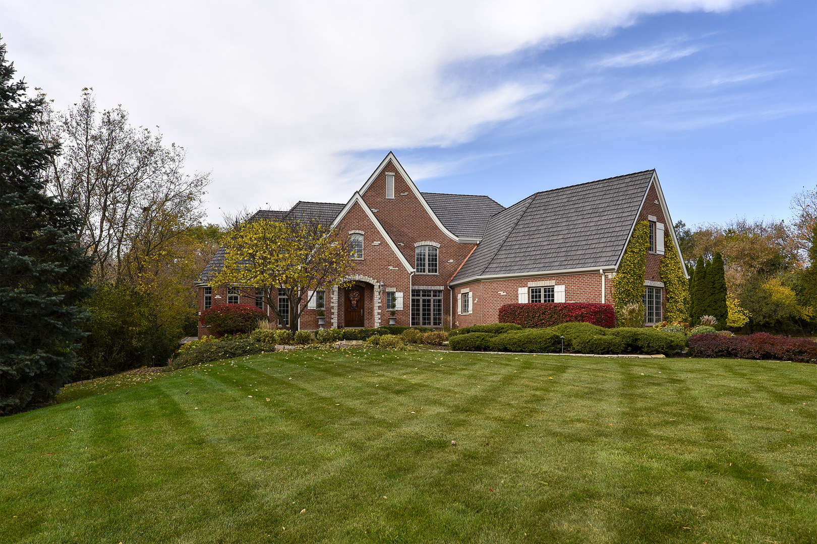 26285 W Roberts Lane, Barrington, IL 60010