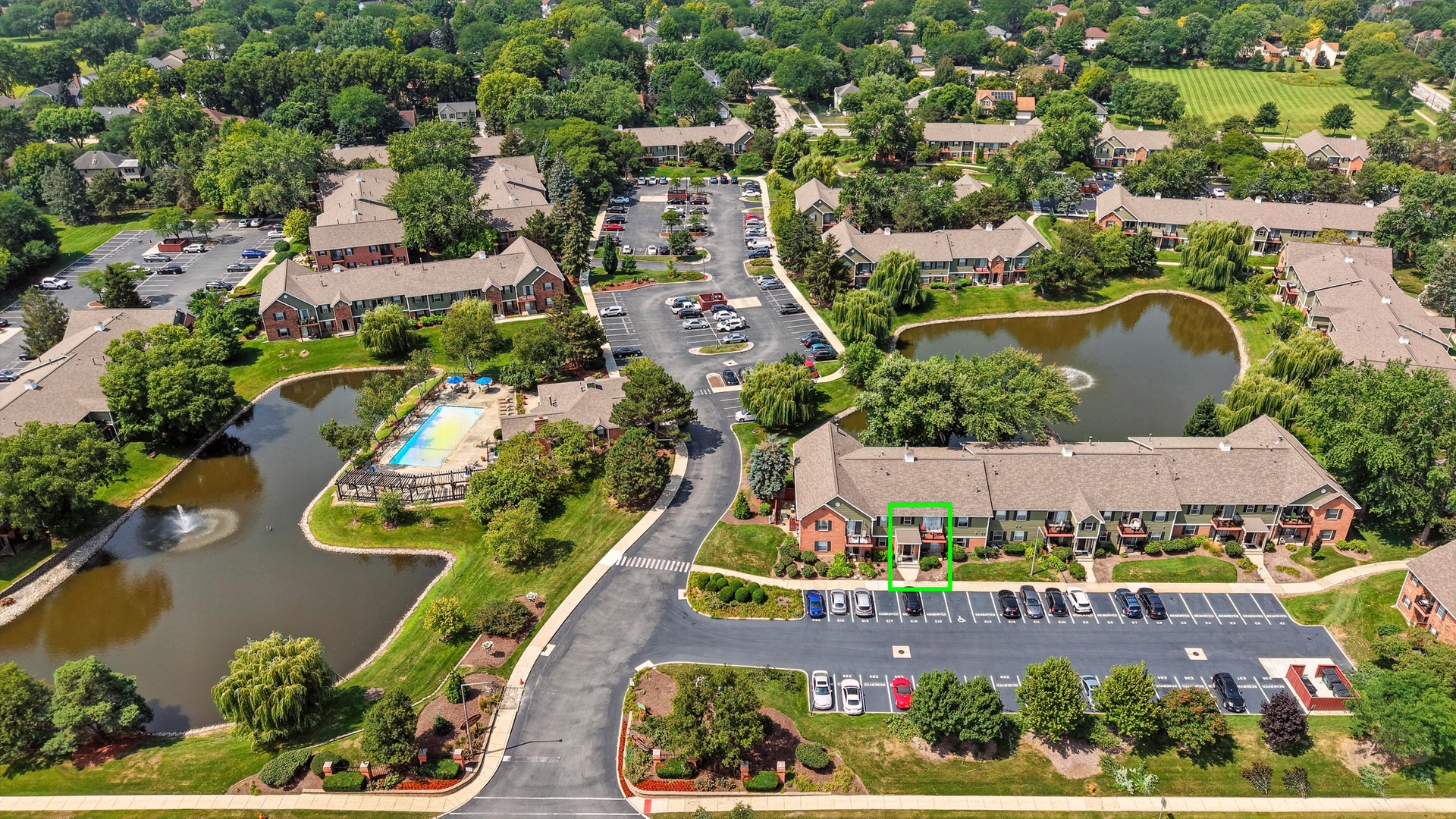 1561 Raymond Drive #104, Naperville, IL 60563