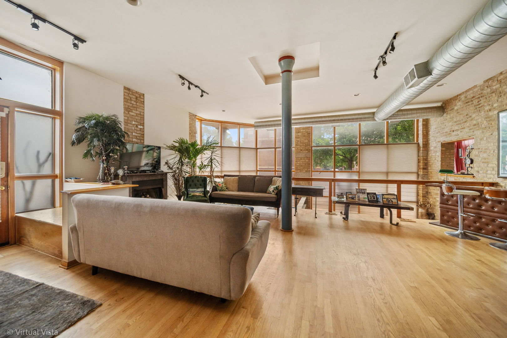 765 E 41st Street #1A, Chicago, IL 60653