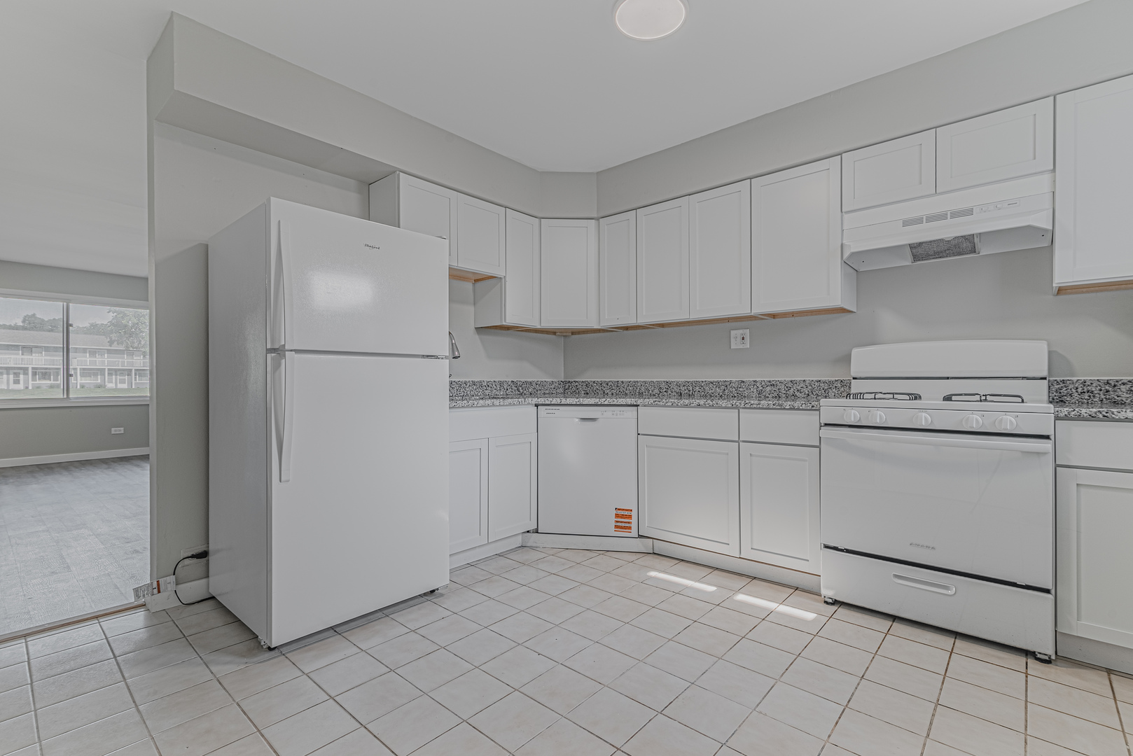 17357 W Maple Lane, Gurnee, IL 60031