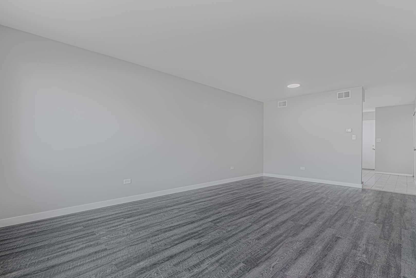 17357 W Maple Lane, Gurnee, IL 60031