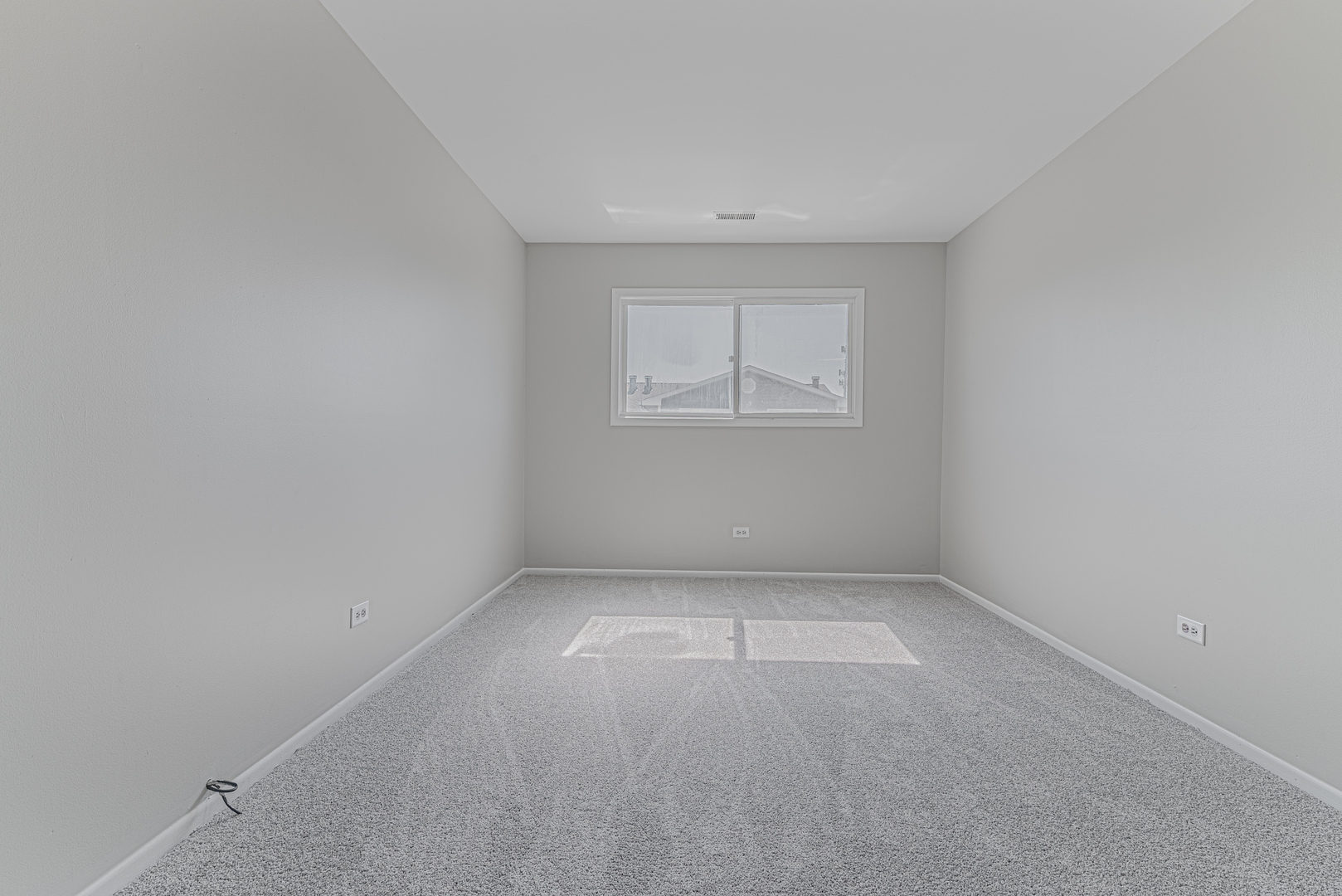 17357 W Maple Lane, Gurnee, IL 60031