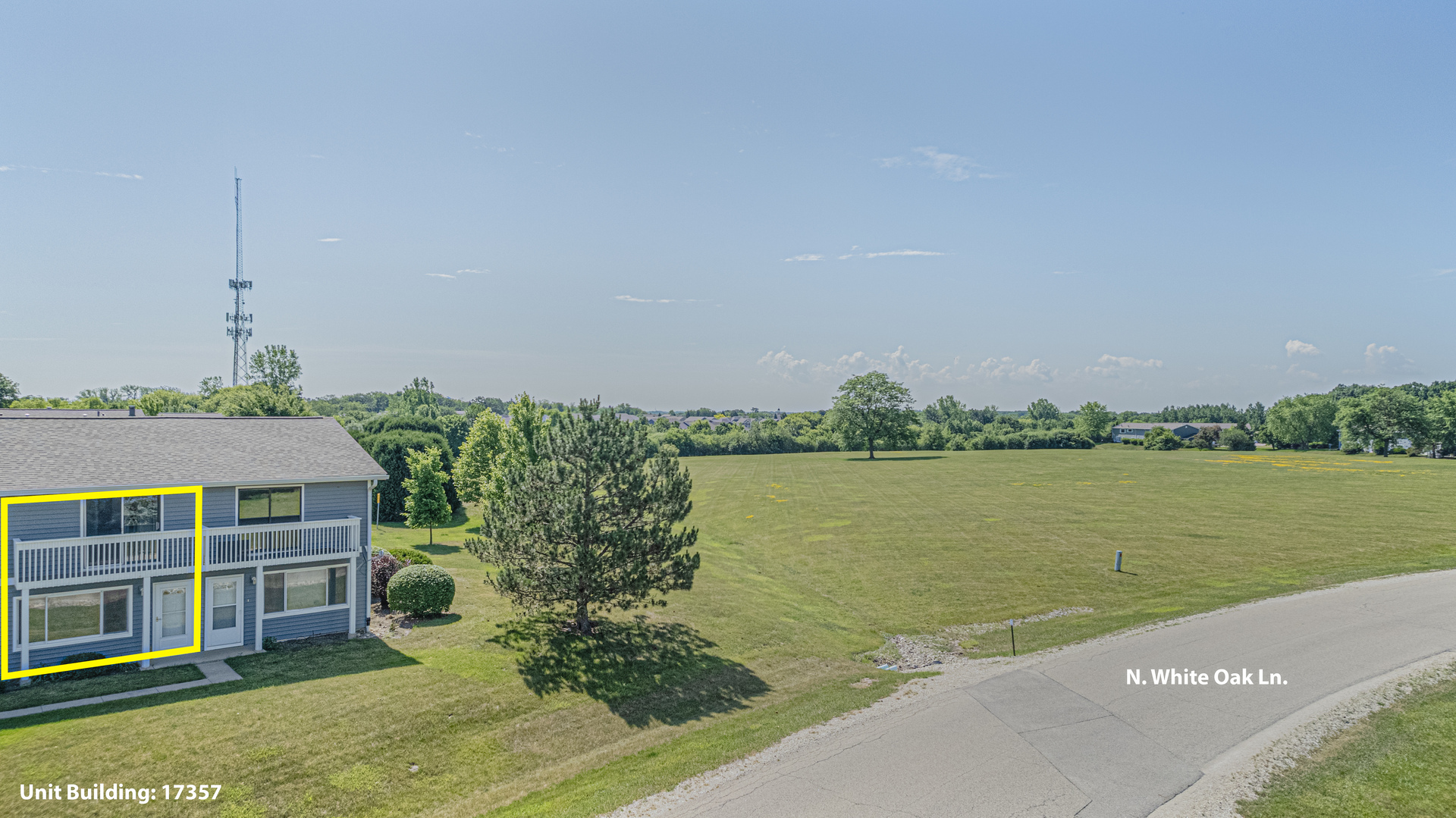 17357 W Maple Lane, Gurnee, IL 60031