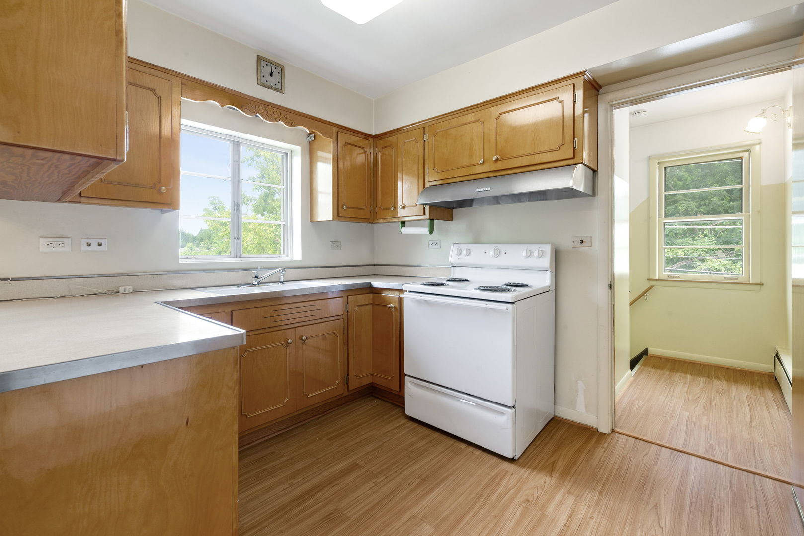 701 S La Grange Road, La Grange, IL 60525
