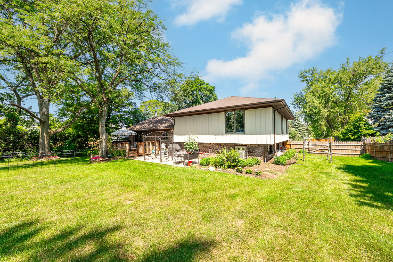 1133 Central Avenue, Downers Grove, IL 60516