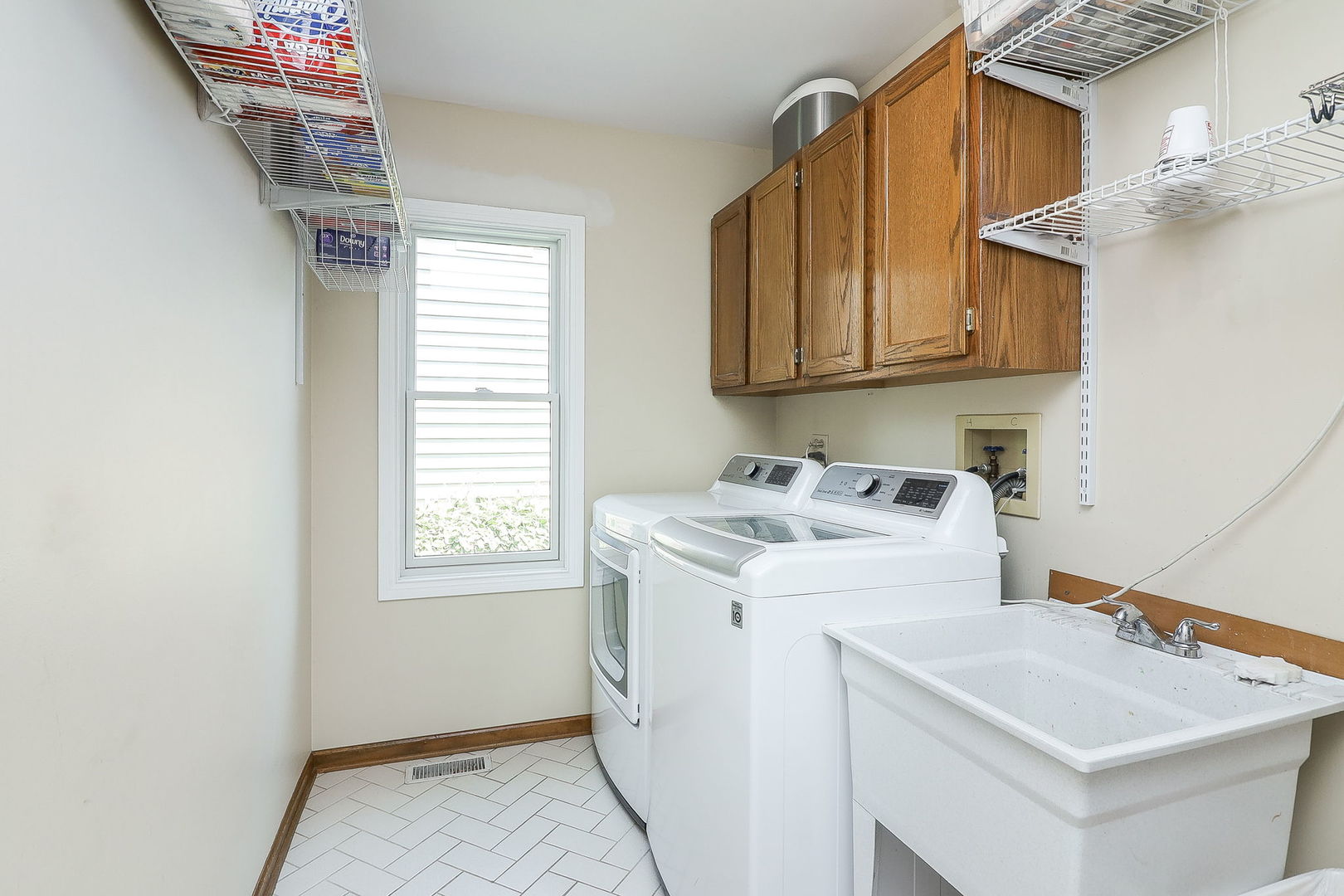 1407 Keats Avenue, Naperville, IL 60564