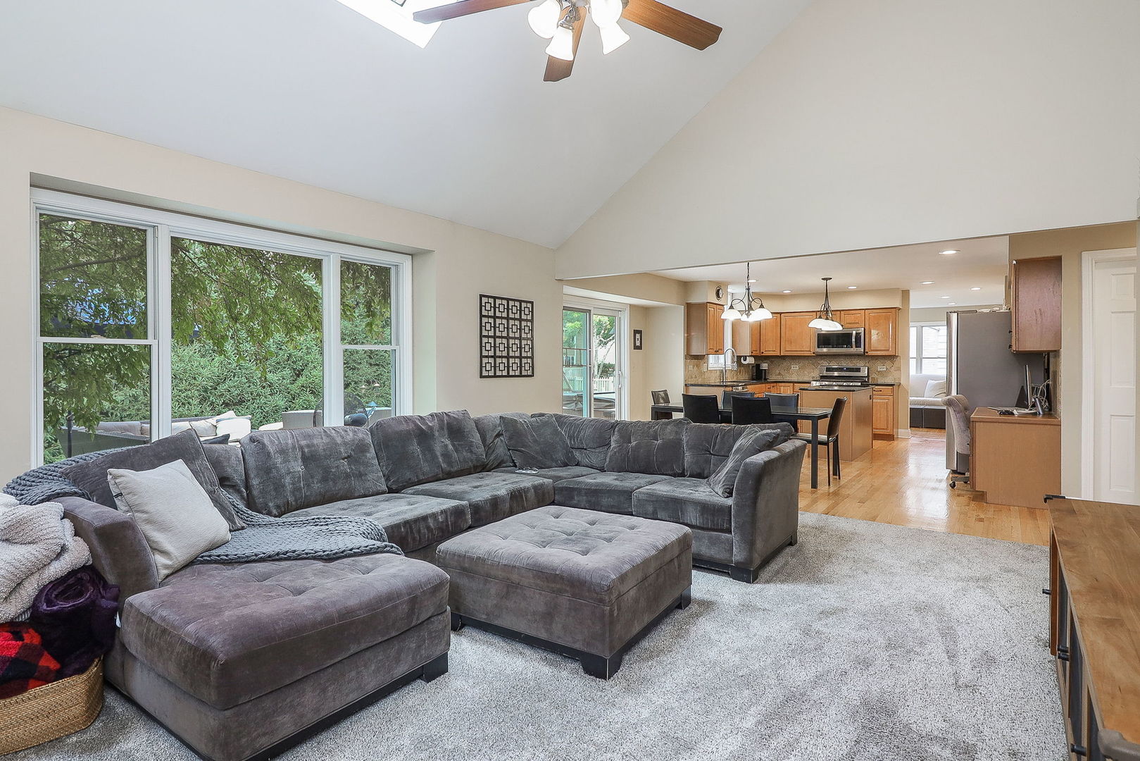 1407 Keats Avenue, Naperville, IL 60564