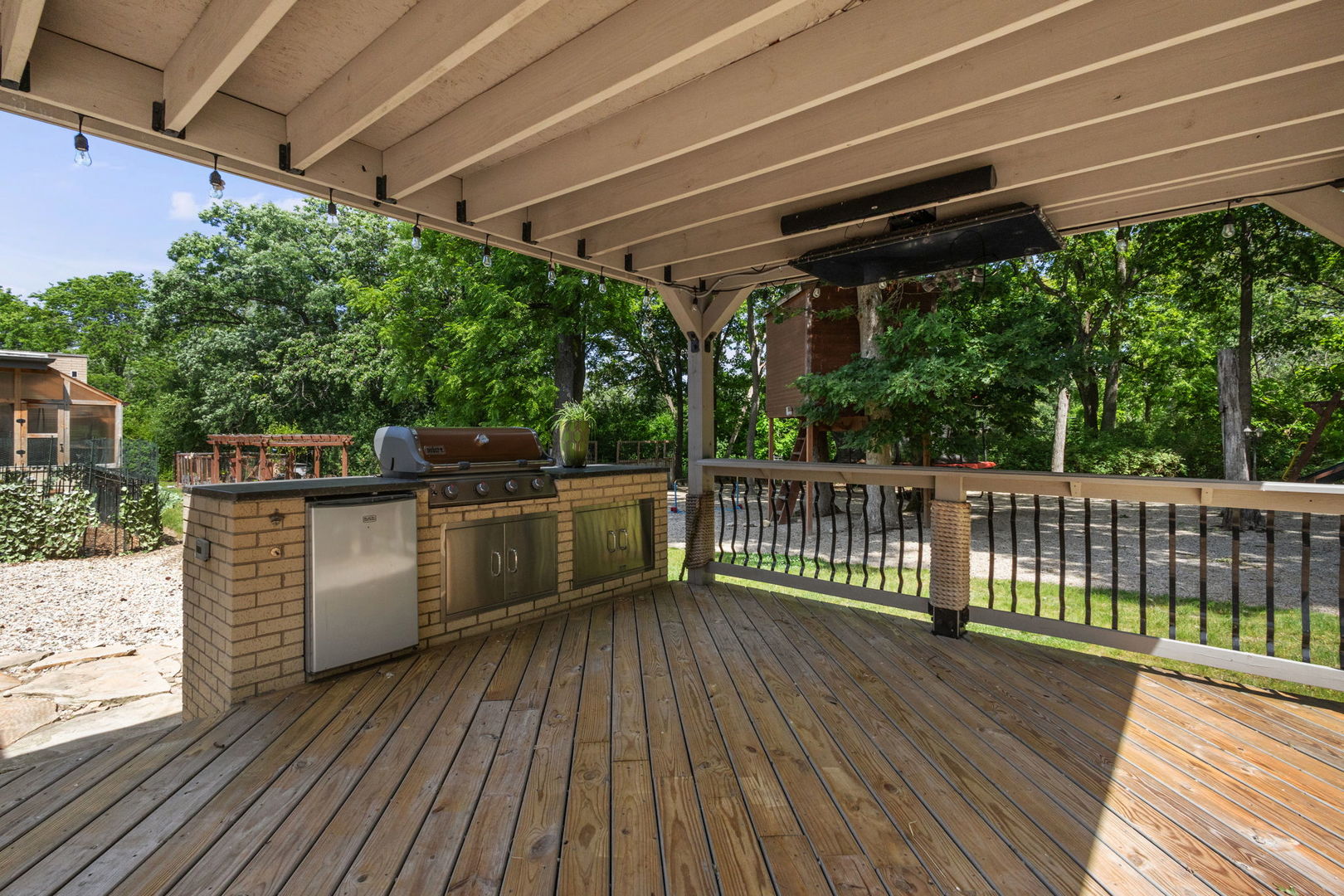 431 Maplewood Drive, Barrington, IL 60010