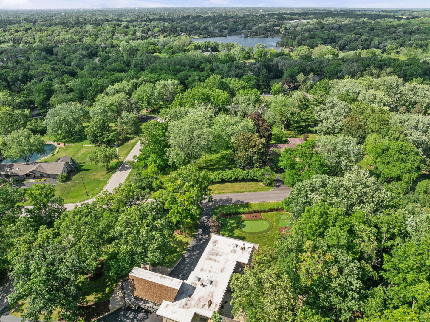 431 Maplewood Drive, Barrington, IL 60010