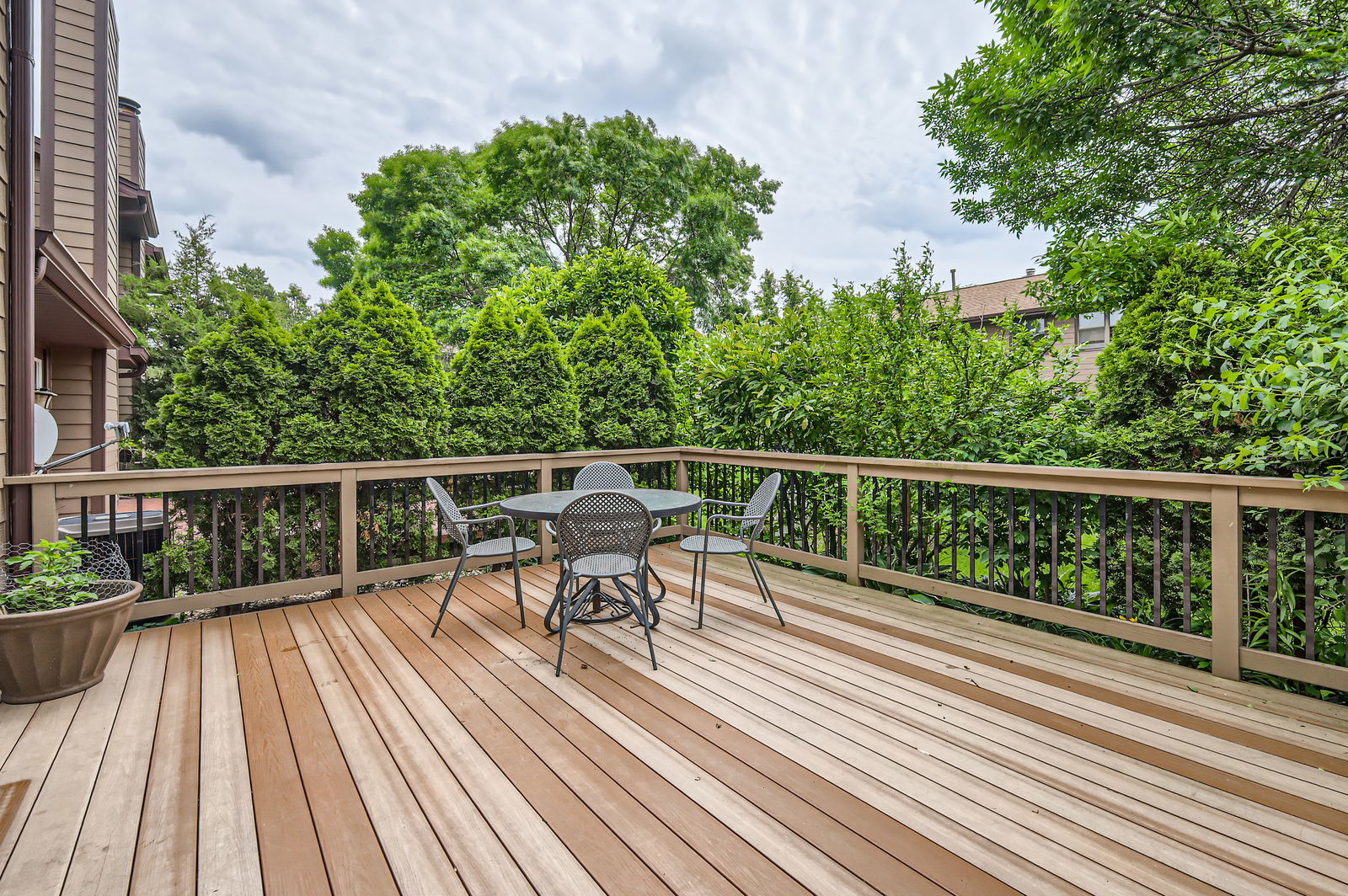 37 White Birch Lane, Westmont, IL 60559