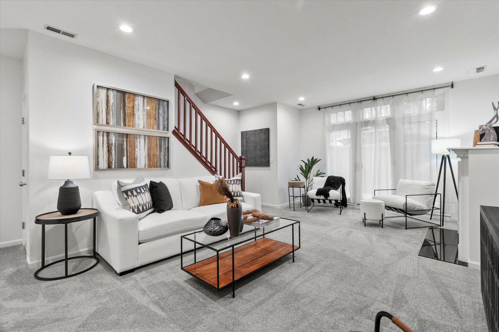 3746 N Clifton Avenue #1, Chicago, IL 60613